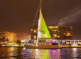 Cairns Harbour Dinner Cruise